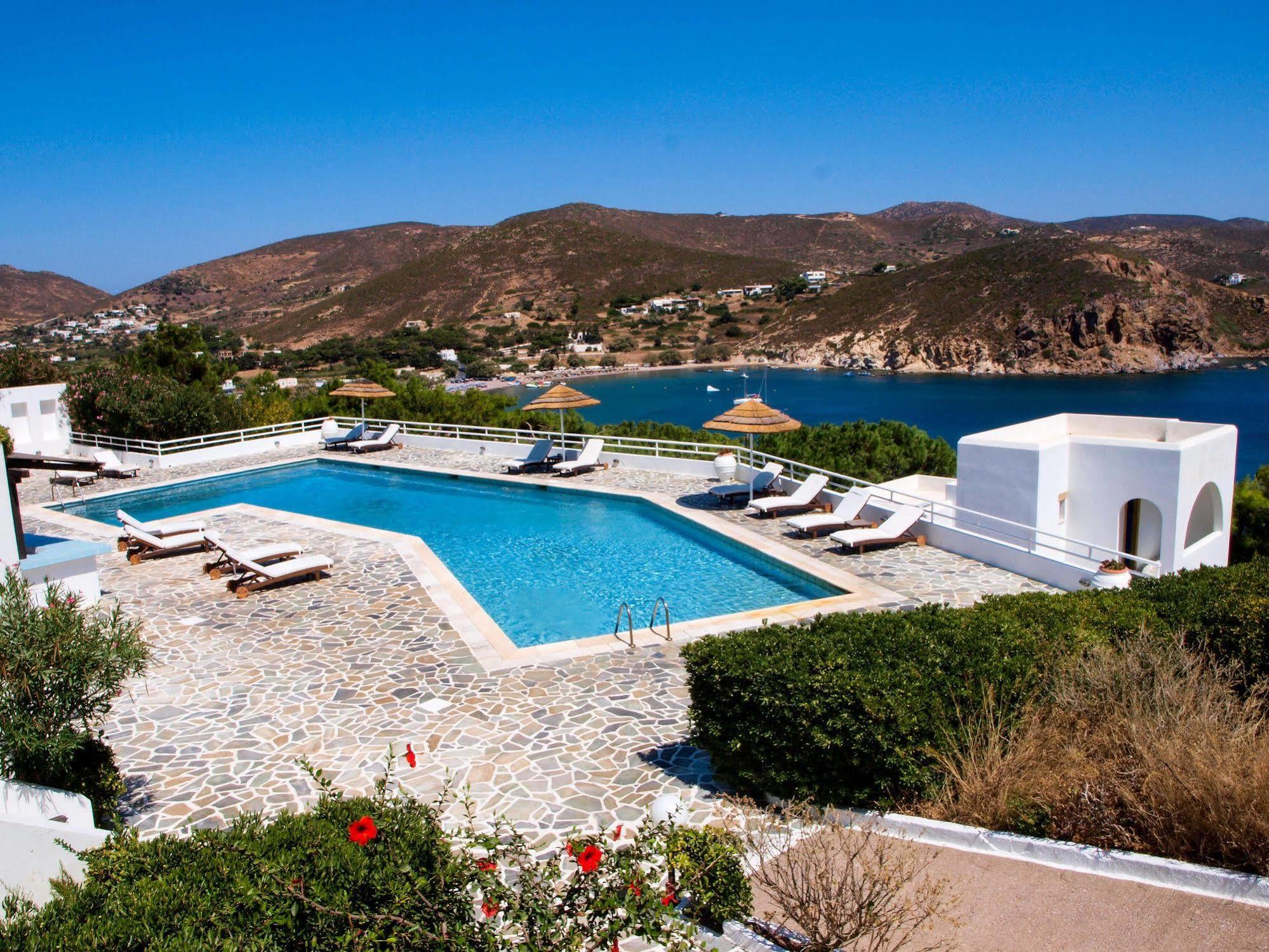 Patmos Paradise 3*